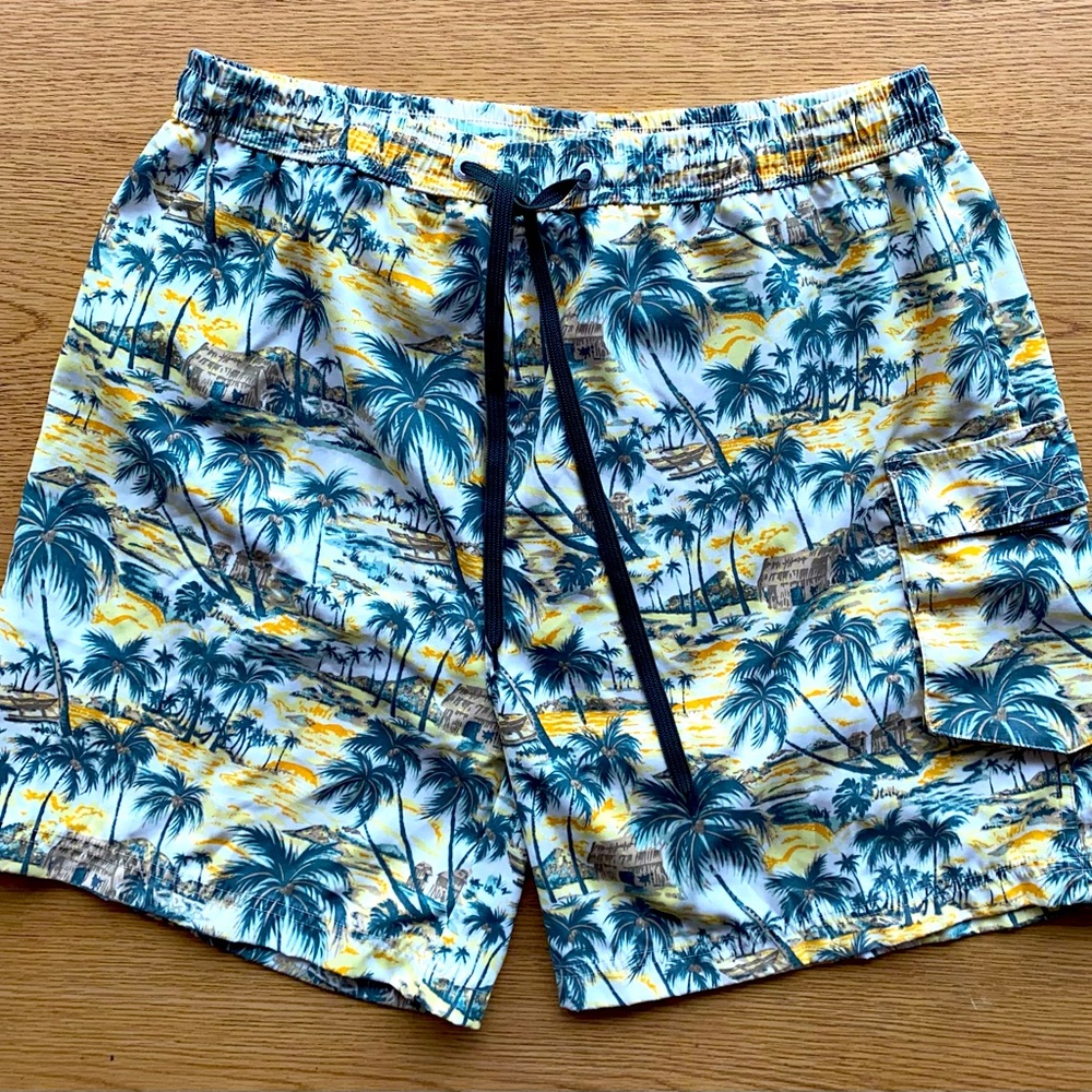 Men’s Hawaiian Swim Trunks
